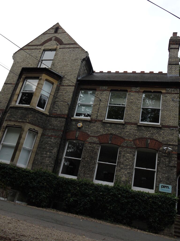 File:2017 09 18 salisbury house station road cambridge.jpg